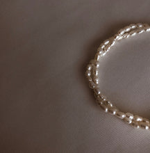 Load image into Gallery viewer, Interlace Pearl Bracelet
